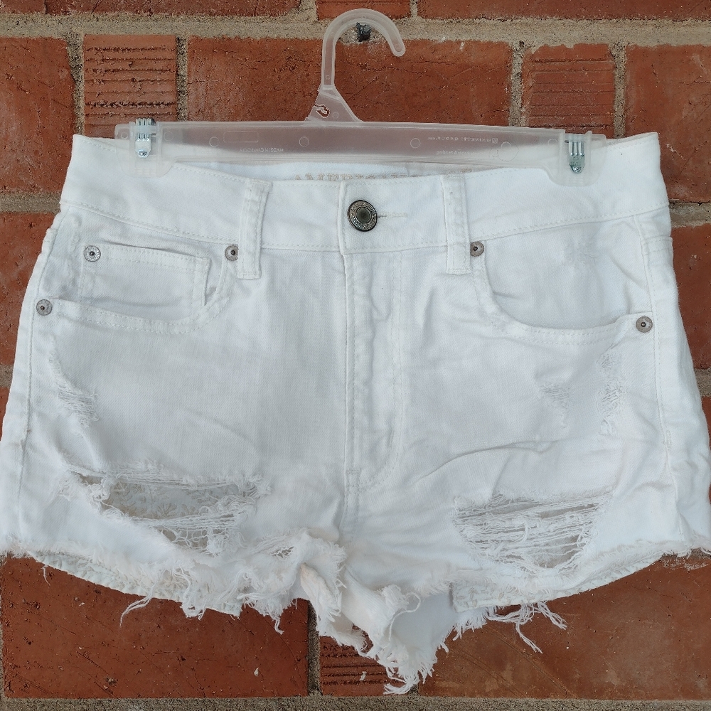 American Eagle Outfitters White Denim Jean Short w/Embroidered Pockets